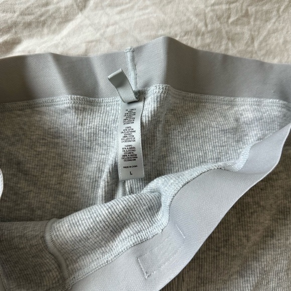 Skims Boxers and Tank Set Women's Gray Intimate Sleepwear Set SKIMS - Picture 5 of 6